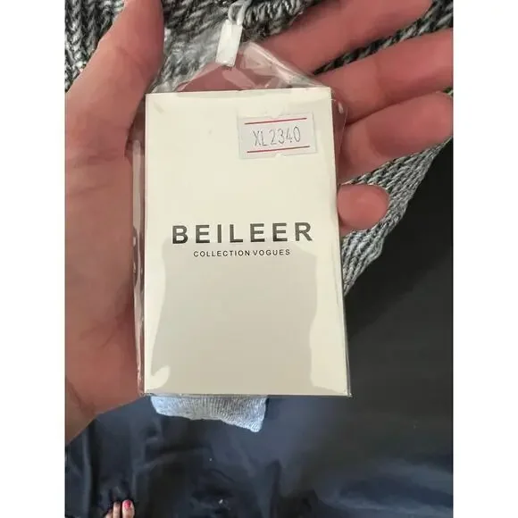 Womens warm romper, grey with silver buckle, NWT, size XL but runs small - Picture 6 of 6